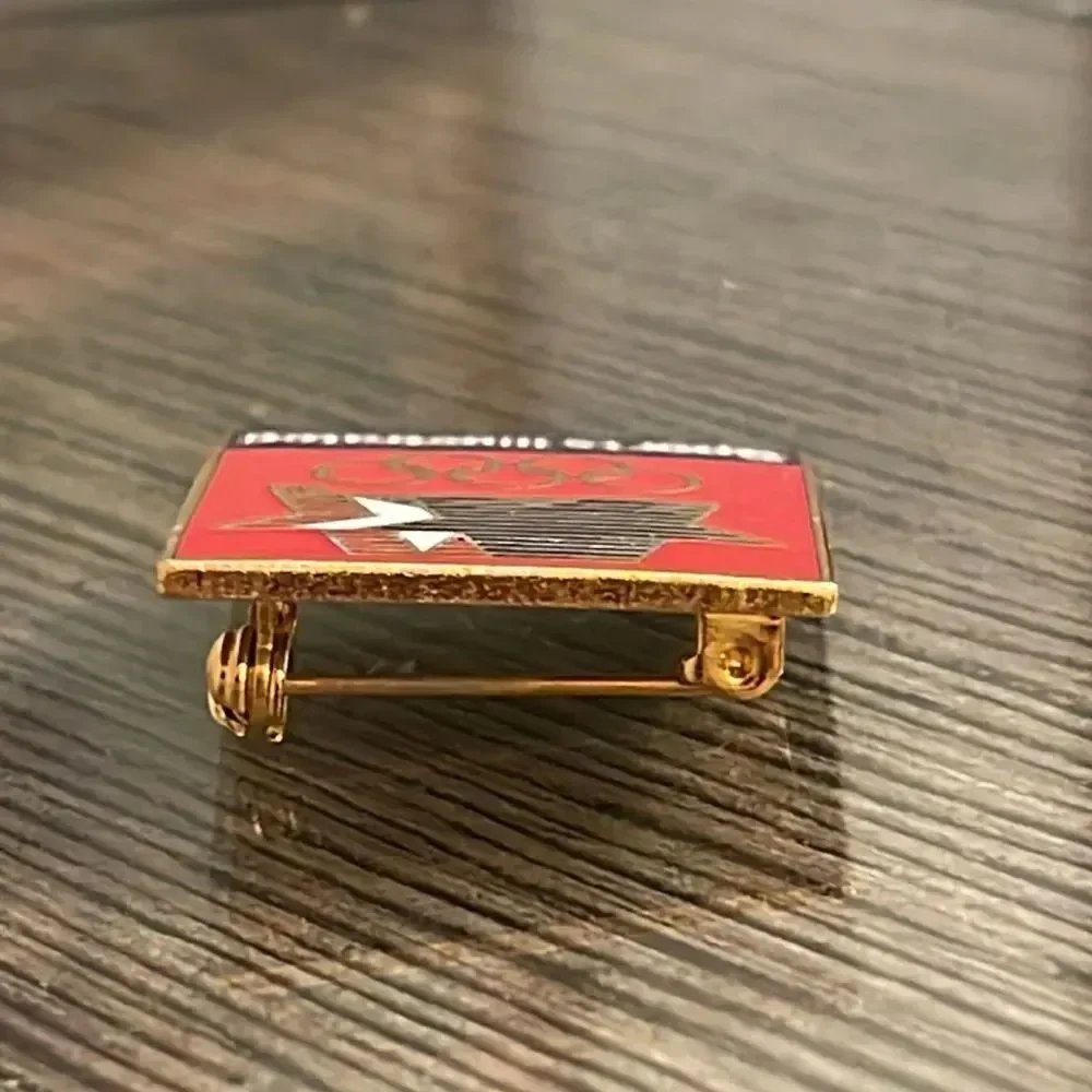 Vintage Sports Illustrated 1980 Olympic Lapel Pin Enamel Pin